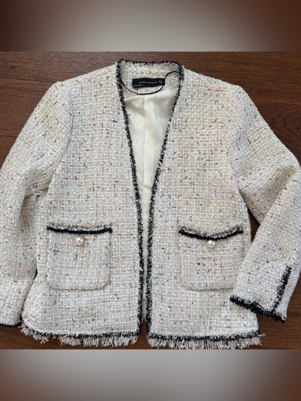 Zara Cream Tweed Fringe Jacket with Pearl Pocket Detail. NWOT. Size SMALL